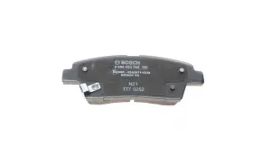 Дисковые тормозные колодки, комплект-BOSCH-0986494766-11