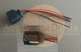 101700-02 GEELY Коннектор передней фары Geely CK, CK-2, CK-1F 101700-02