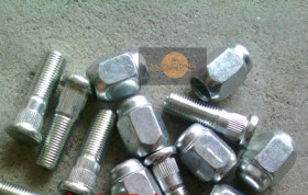 09119-12012 * 6350-3107100 CHANGHE Шпилька переднего колеса с гайкой колеса Changhe Ideal-2 09119-12012 * 6350-3107100